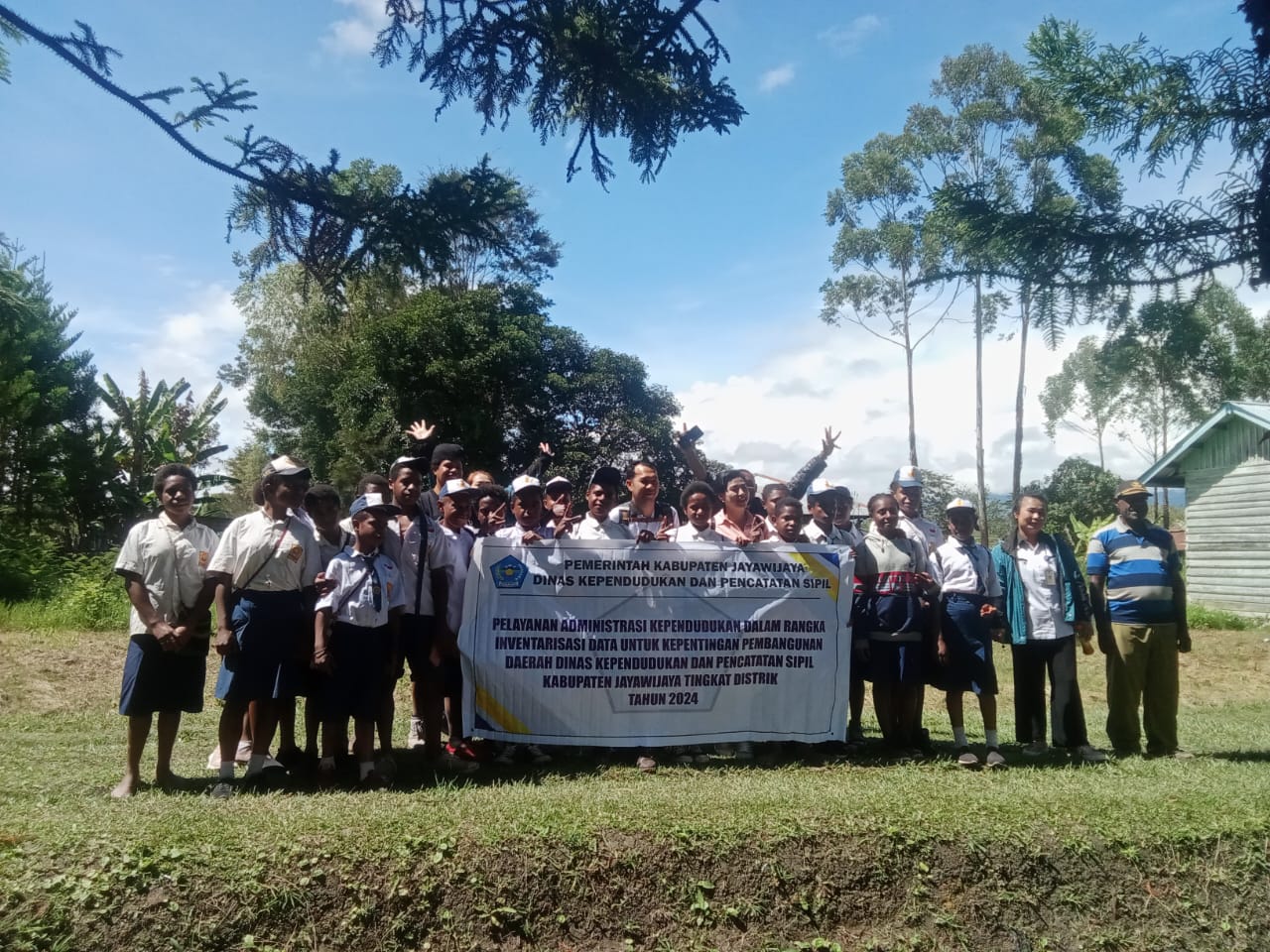 Pelaksanaan Kegiatan Jemput Bola Pelayanan Administrasi Kependudukan di Kabupaten Jayawijaya Tahun 2024 - Berita Disdukcapil Jayawijaya